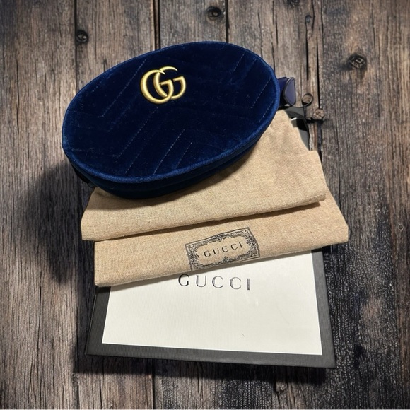 Gucci GG Marmont Matelasse Blue Velvet Belt Bag. Like New! With Box & Dustbag! - Picture 7 of 14